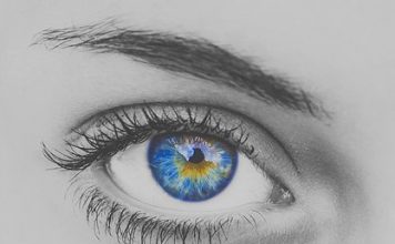 cienie do niebieskich oczu