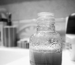 Dobry szampon przeciwłupieżowy