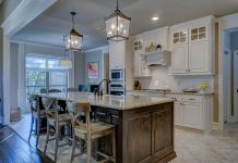 Czasami zamiast budować można kupić już gotowy dom Czasami zamiast budować można kupić już gotowy dom