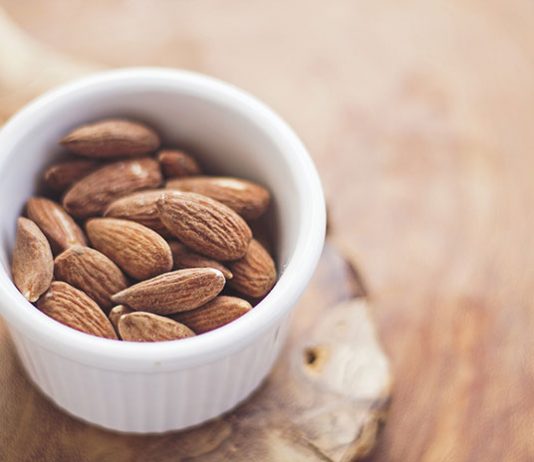 Jak stosować kwas migdałowy?