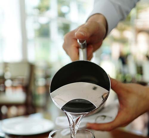 Ile wody dziennie powinniśmy pić na diecie?