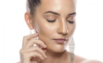 przebarwienia po trądziku - czemu powstają?