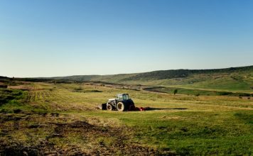 Zgrabiarki czyli łatwiejsza praca w polu zagrabianie