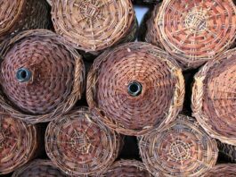 Jak przechowywać suszone płatki róż?