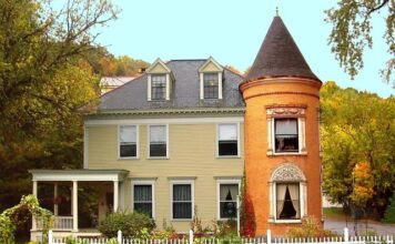 Jak powinien zachowywać się gościnny gospodarz?