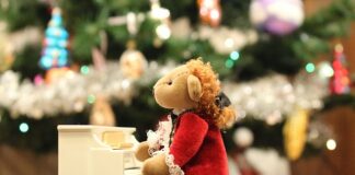 Czy stanik może być widoczny?