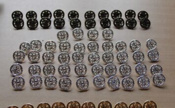 Gdzie kupić przypinki LGBT?