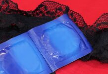 Jak się nosi podwiązkę? Jak się nosi podwiązkę?