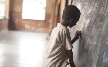 Jak się pisze z wczoraj?