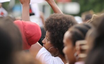 Co ja się z tobą mam co to znaczy?