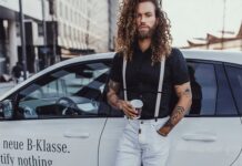 Czy podwiązka musi być czerwona?