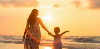 Czy matka może prowadzić córkę do ołtarza?