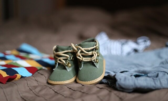 Jakie buty pasują do płaszcza męskiego?