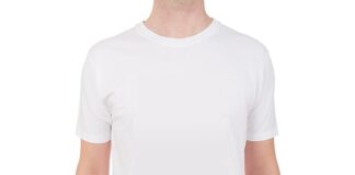 Czy powinno się nosić podkoszulek pod koszulę?