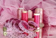 Jaką długość płaszcza dla niskiej osoby?