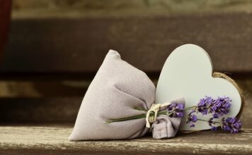 Jak nosić saszetkę męska?