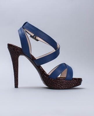 Kiedy można chodzić w sandałach?