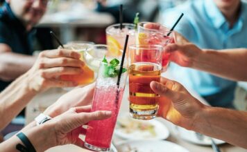 Czy można pić alkohol na studniówce?